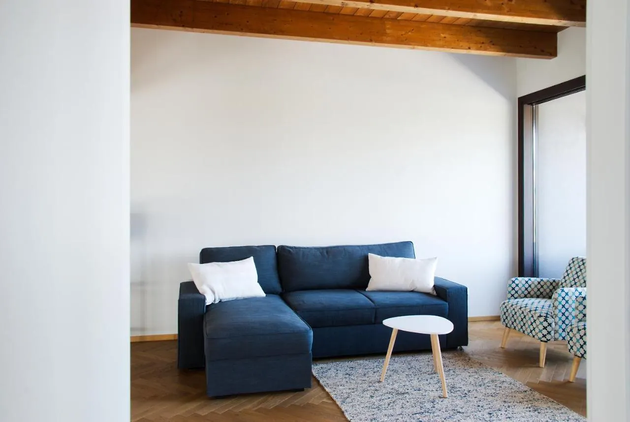 Mincio Apartment - Residenza Puoti Peschiera del Garda