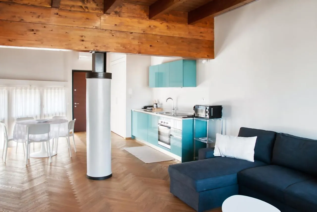 Mincio Apartment - Residenza Puoti Peschiera del Garda